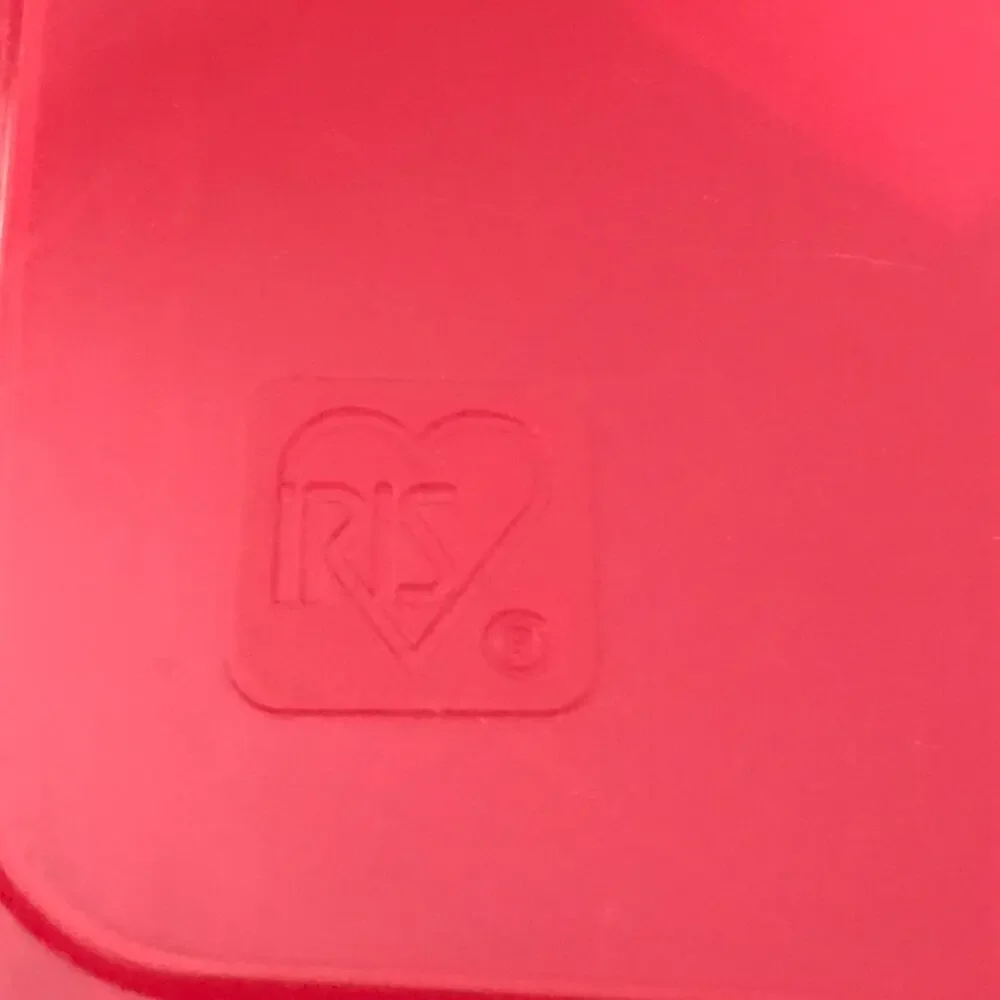 Pink Scrapbook case for 12 x 12 papers and books